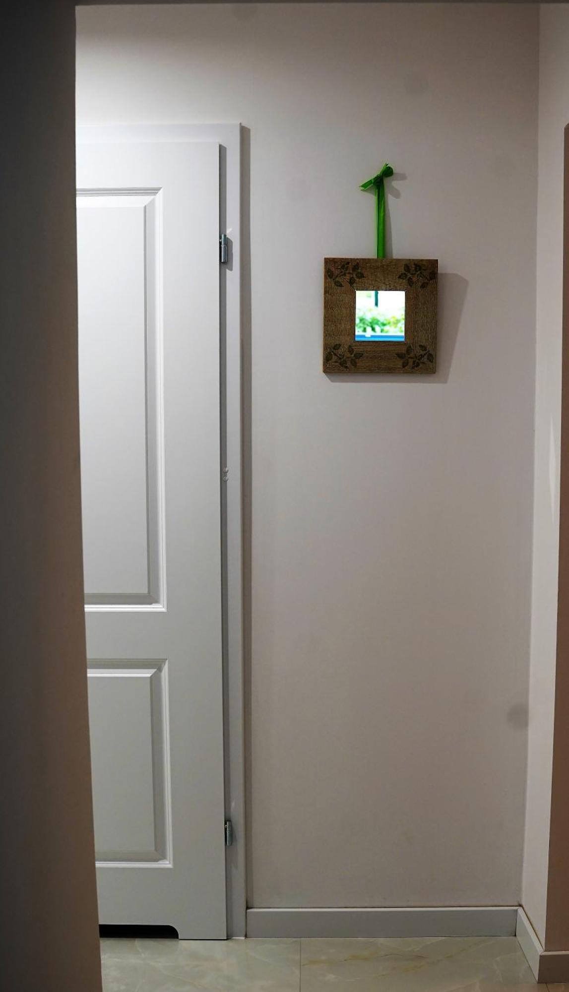 Nice Apartament With Small Tub Varšava Exteriér fotografie